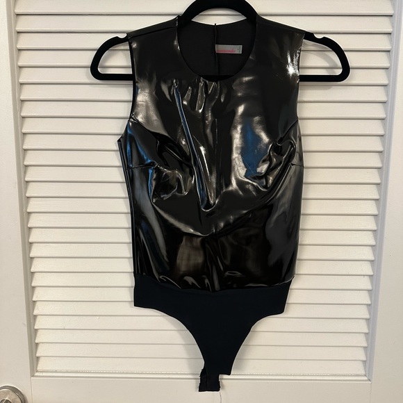 Commando Patent Tank Bodysuit - Picture 3 of 4